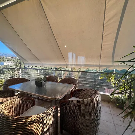 Joyful By 8essentially Apartment